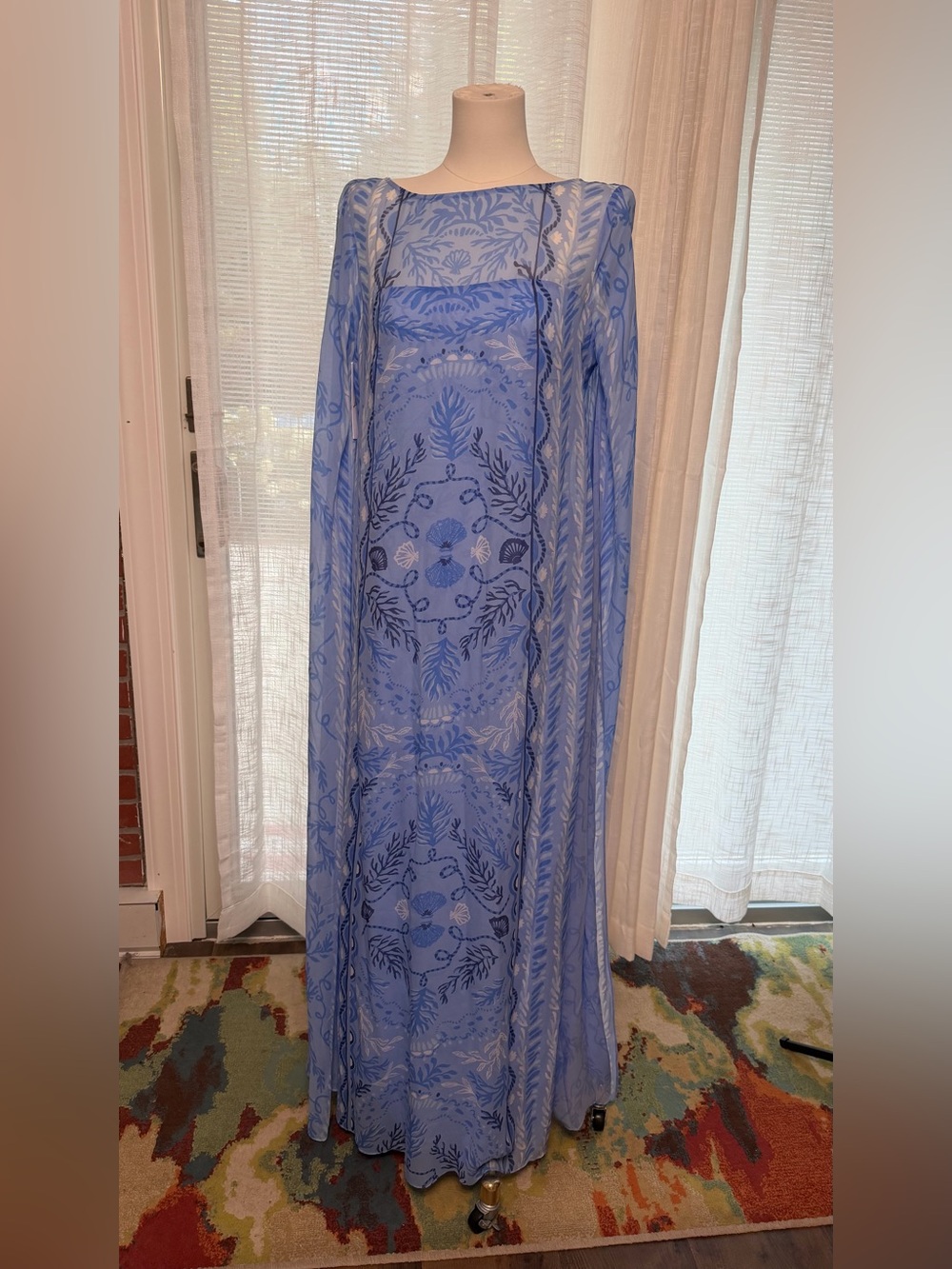 NWT Lilly Pulitzer Kingston Caftan Jacaranda Blue Knotty and Nice Size 6